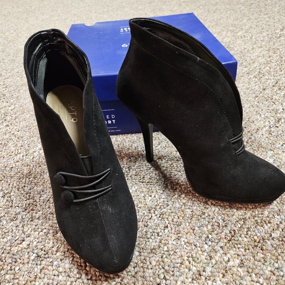 Apt 9 Booties